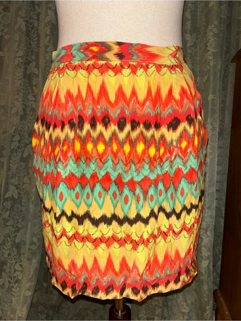 100% Silk Y2K Vibrant Chevron Ikat Print Mini Skirt - Multicolor